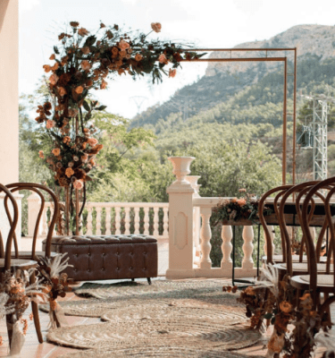 Alquiler arco cuadrado metal