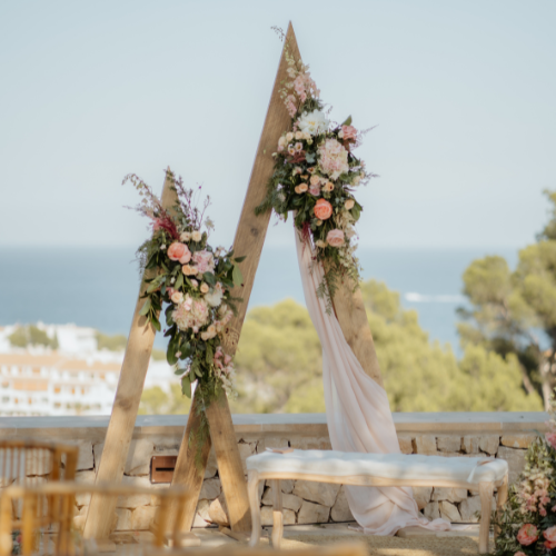 Alquiler arco doble triangular