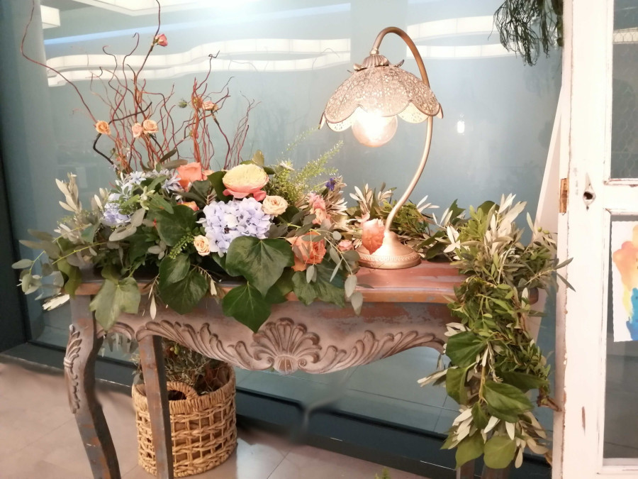 Alquilerconsola azul envejecido - Imagen 3