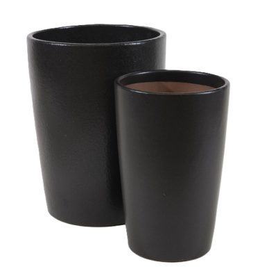 Macetero grande negro